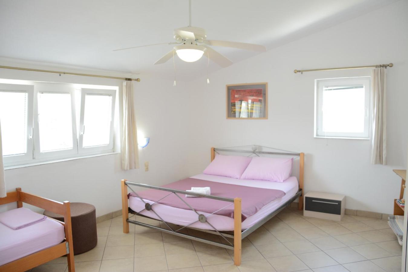 Apartments Marina Ražanac Pokoj fotografie